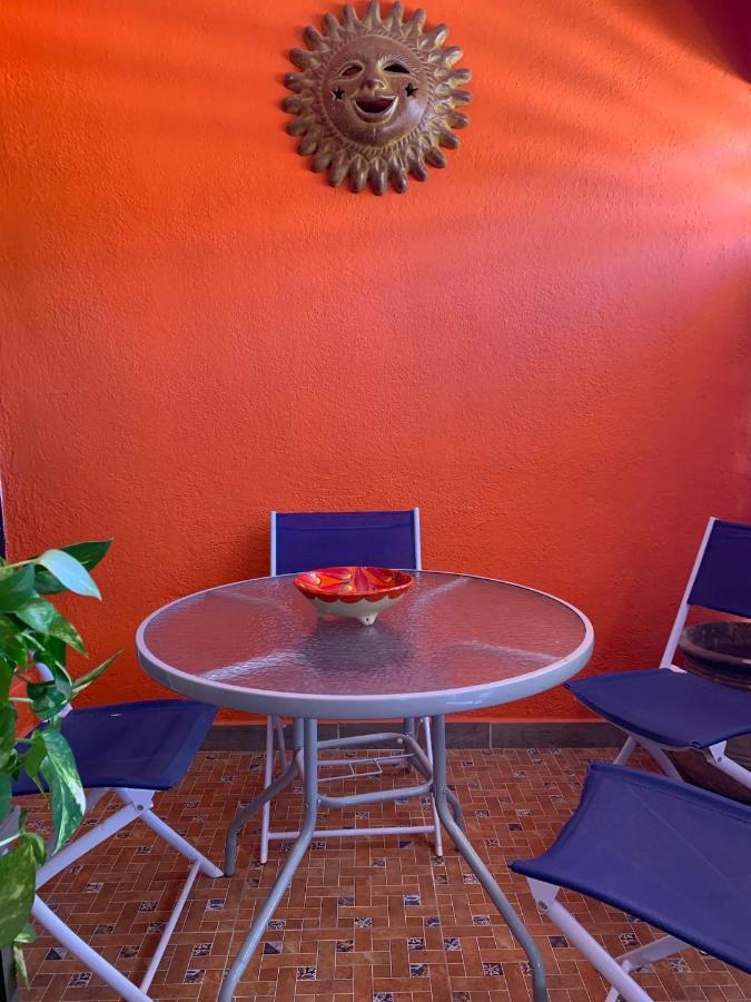 Casa Madero #1, Central Studio Apartment 1 Block From Malecon 拉巴斯 外观 照片